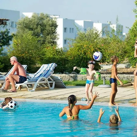 Joya Cyprus Silk Garden Apartment Ferienhaus